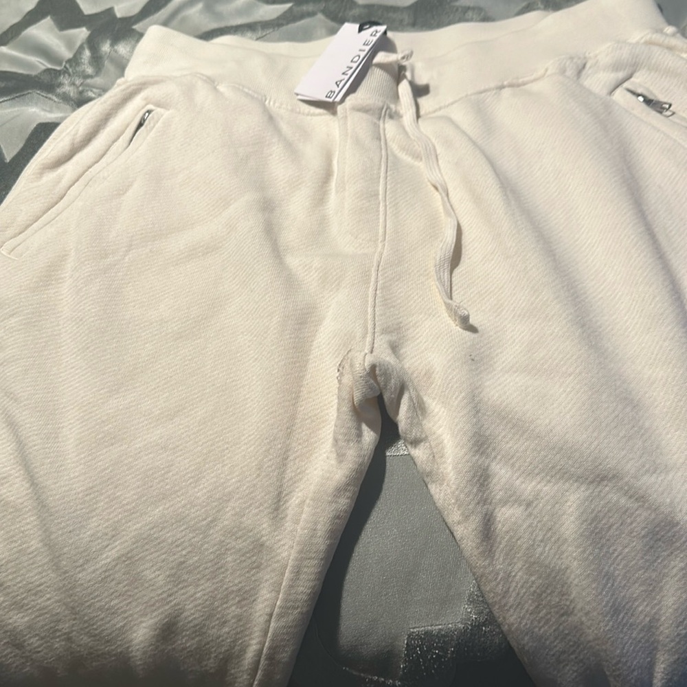 Cream Jogger